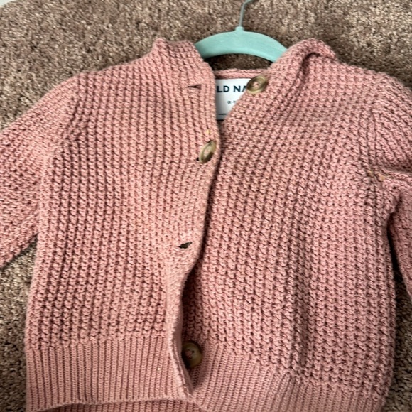 Old Navy cardigan Sweater in Rose size 6-12 months - Picture 3 of 4